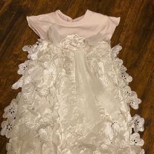 Cache cache new born gown